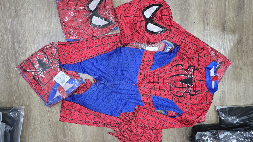 Карнавальные и новогодние костюмы