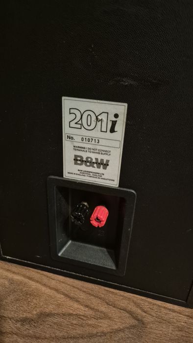 Boxe raft B&W Bowers & Wilkins 201i Made in England  , 100 W RMS - 4 ohmi , stare foarte buna