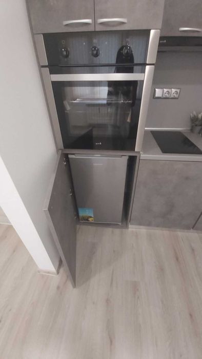 Дава се под наем Едностаен апартамент в Габрово, Център - 30 кв.м за 153 € - Снимка #1