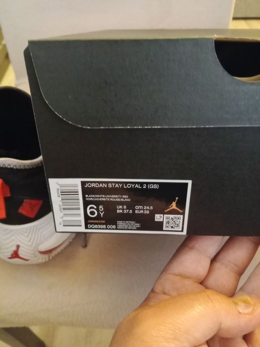 Nike Air Jordan stay loyal 2