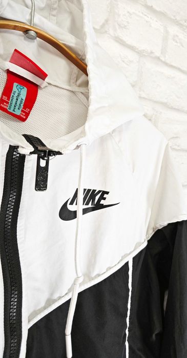 NIKE Оригинално дамско тънко яке за спорт бягане / тичане размер XS