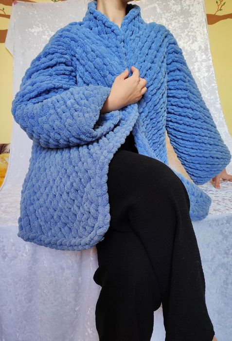 Кардиган сплетёный вручную