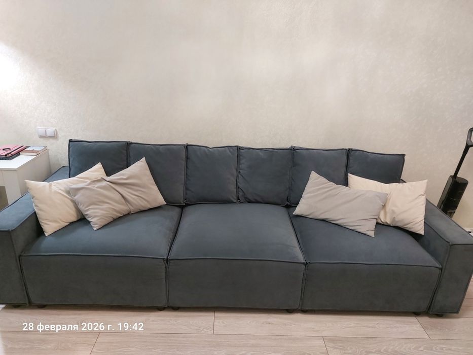 Диван 3 метровый длины, раскладной