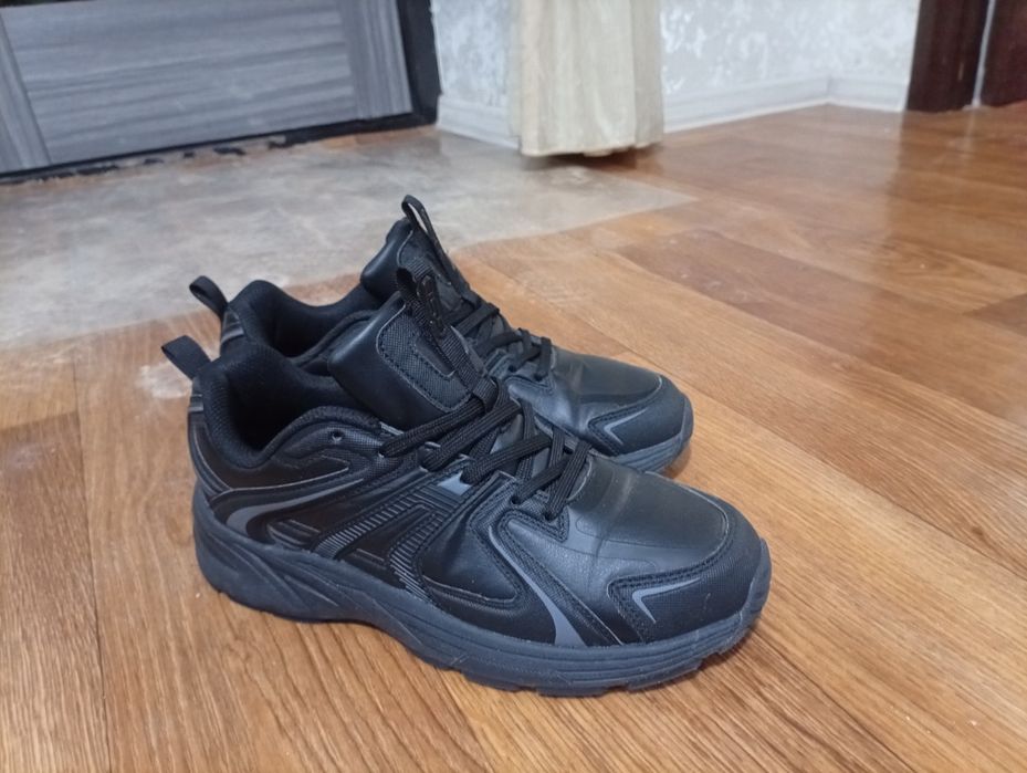 кроссовки мужской