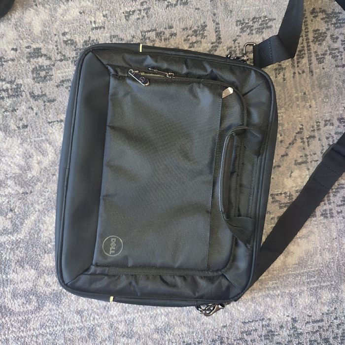 Geanta pentru laptop