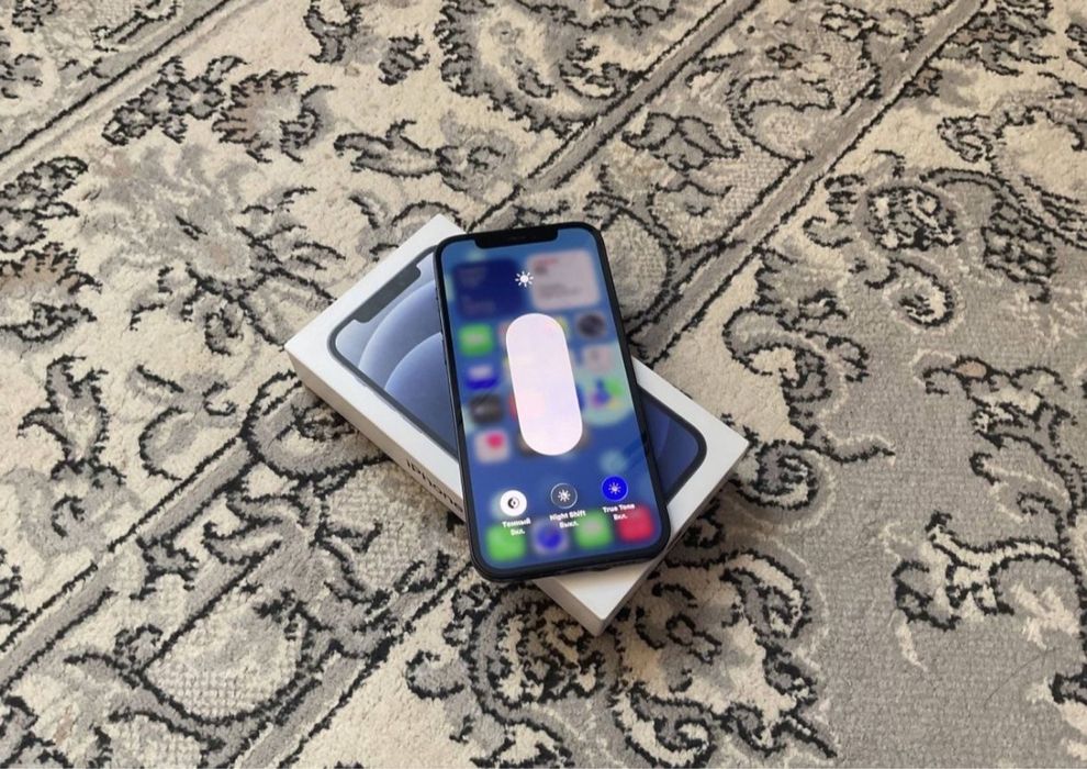 Айфон 12, Iphone 12