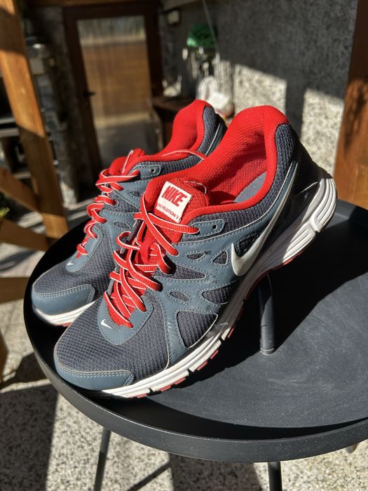 Оригинални маратонки