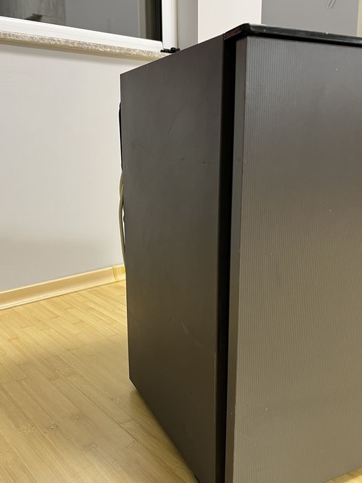 Мини бар хладилник