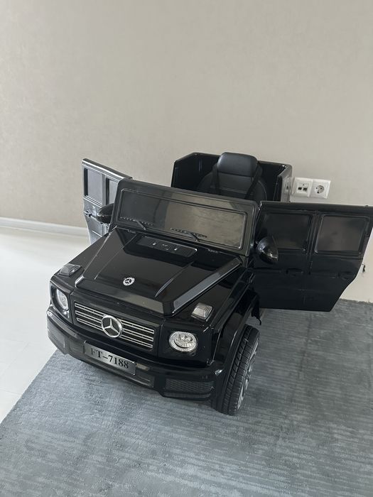 Электромобиль детский