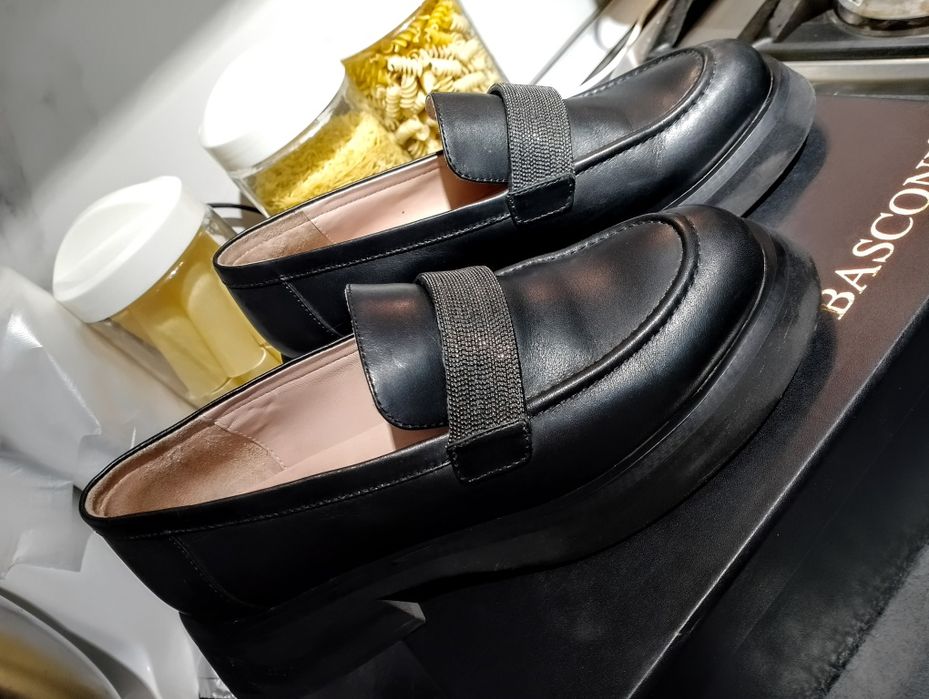 Продам женские лоферы