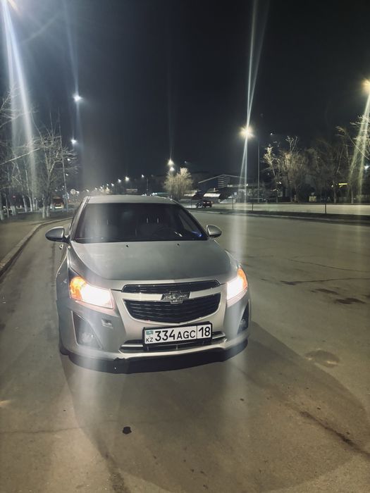 Chevrolet Cruze 2013 год