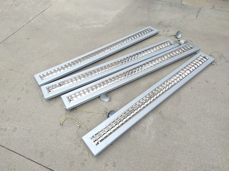 Лампи висящи луминисцентни 154см