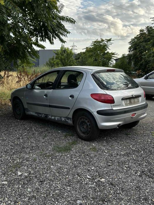 Peugeot 206 1.4i 75кс бензин 2002г. НА ЧАСТИ