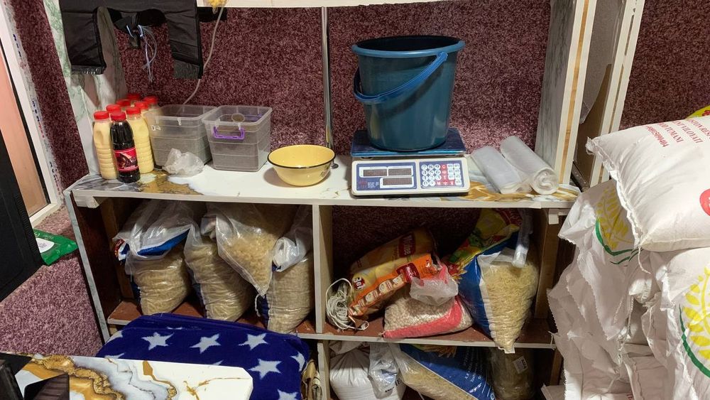 Dokon uchun stellaj , qol mexnati ,xolati ortacha