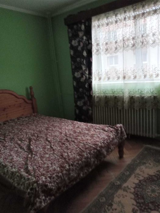 2 camere de inchiriat