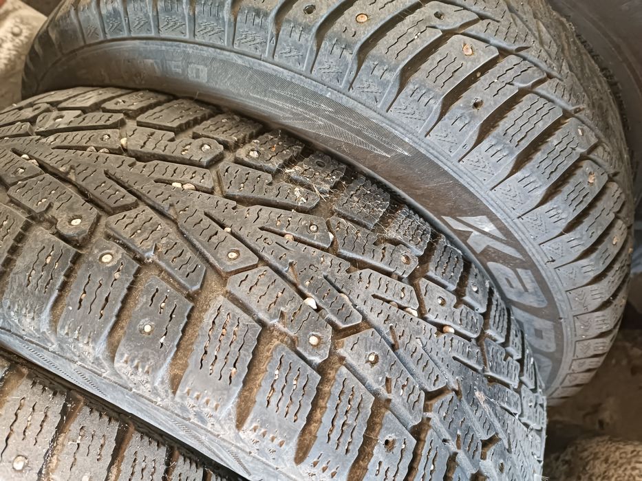 Шины зимние 195/65/15