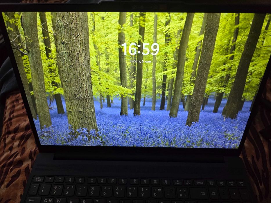 Лаптоп Lenovo IP3 Slim