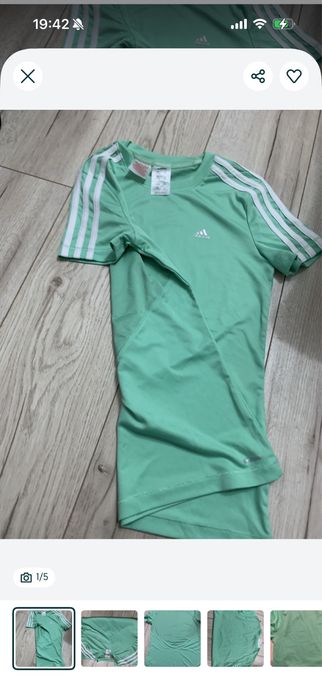футболка Adidas качесто топ, вид новый, цвет приятный