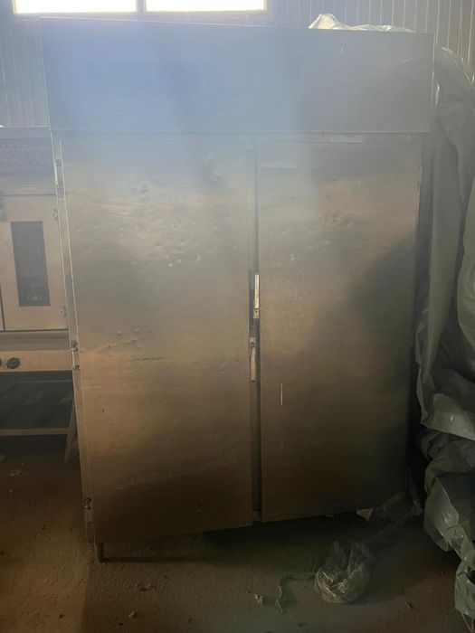 Холодильник 300 000 тг