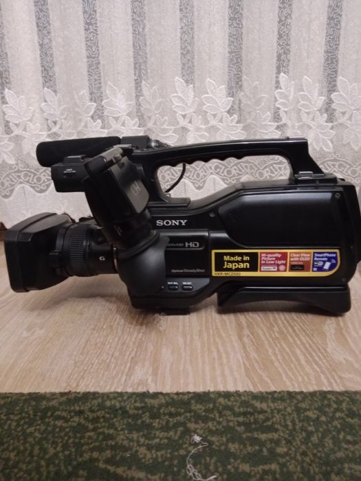 Камера Sony 2500 для той