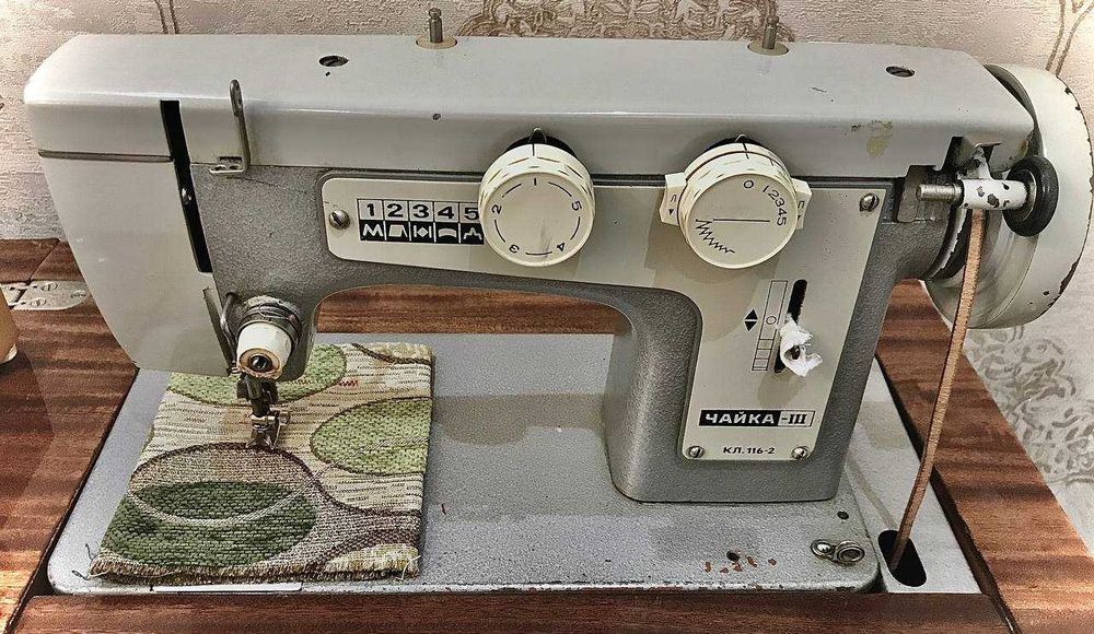 Швейная машинка  -  Чайка 3, кл. 116-2.