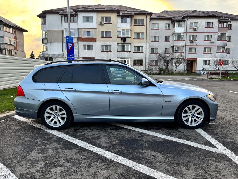 BMW 3 Series 2009 — imagine 4
