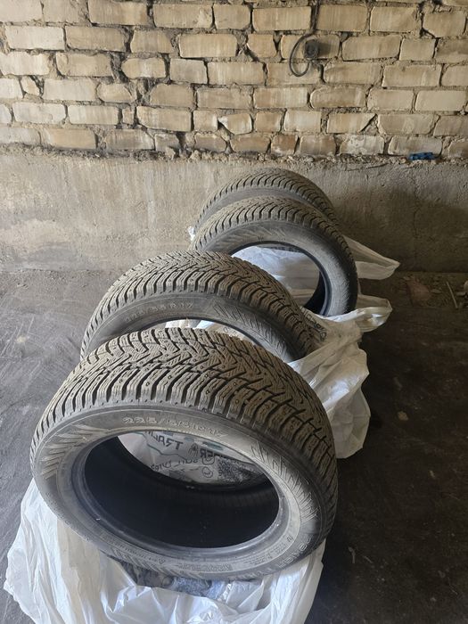 Продам зимние шины Nordman 8