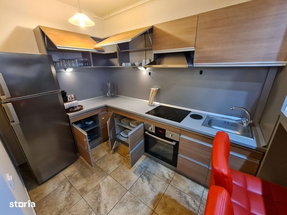 Inchiriez ap. 3camere de LUX ARED KAUFLAND 2dormitoare bloc Nou balcon