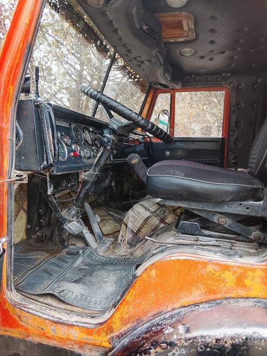 Kamaz samosval sotiladi