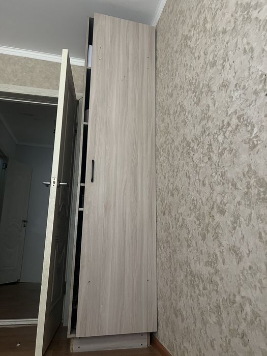 2 Шкаф сатылады.