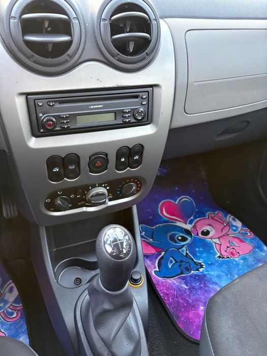 Dacia Sandero 1,4 mpi. An. 2009. Clima