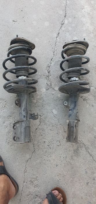 Амортизаторы тойота авенсис т250
