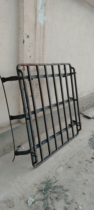 Usiliniy volga bagaj baquvat qalin metaldan yasalgan akumlatiram bor