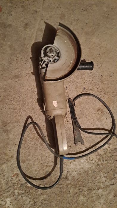 Продам балгарка CROWN 230