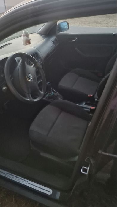 VOLKSWAGEN Golf 2002 — imagine 4