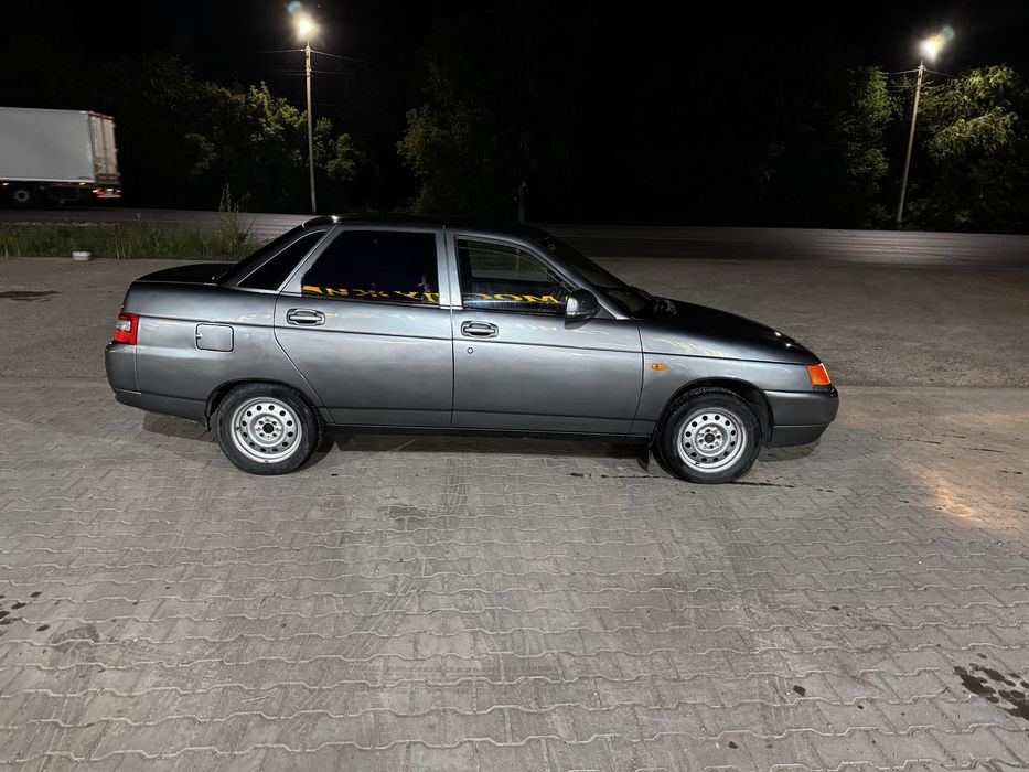 Продам ваз2110 8кл