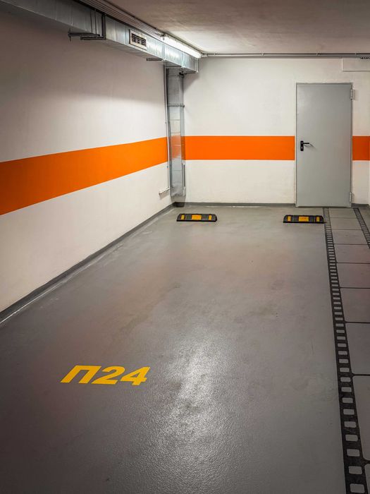 Дава се под наем Гараж / Паркомясто в Варна, Център - 17 кв.м за 38000 € - Снимка #2