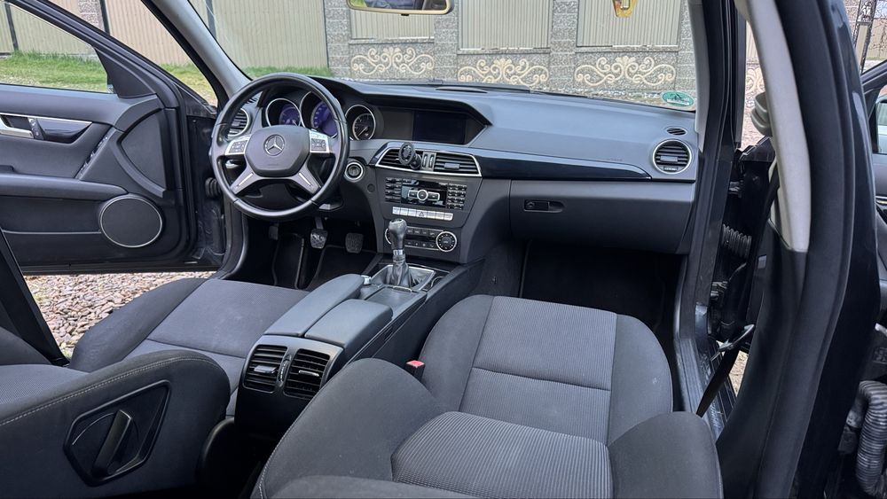MERCEDES-BENZ C-Class 2012 — imagine 5