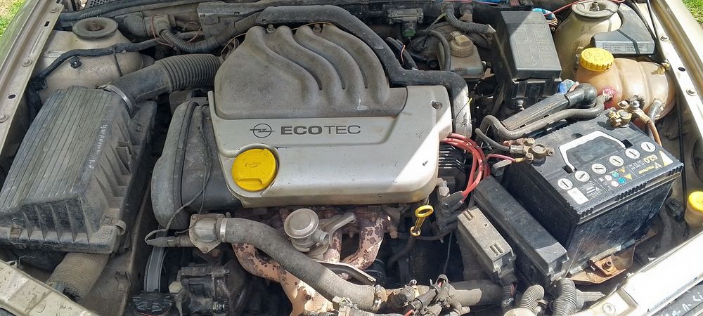 Опель Вектра Б 1.6 v16