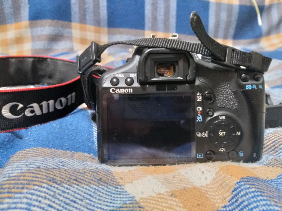 Продам Canon 500d+50mm 1.8