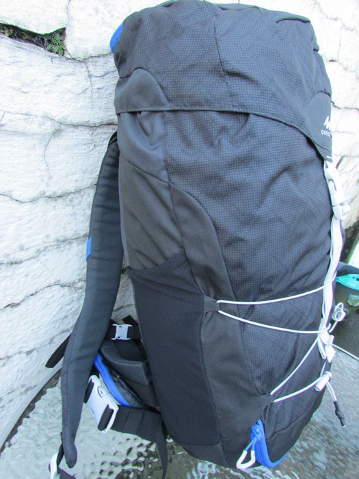 Туристическа раница  Quechua Decathlon 30L