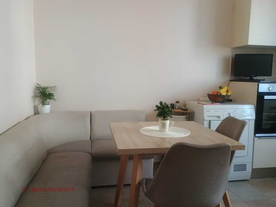 Дава се под наем Тристаен апартамент в София, Гео Милев - 65 кв.м за 509.49 € - Снимка #9