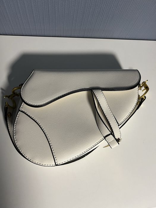 Geanta Dio r Alba/Neagra Piele Premium / 2026