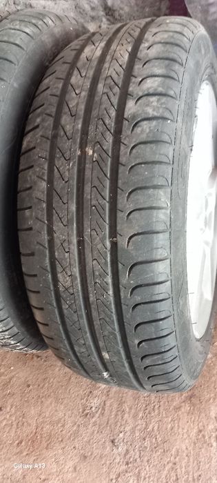 Vind 4 jenți alluminio cu cauciucuri de vara