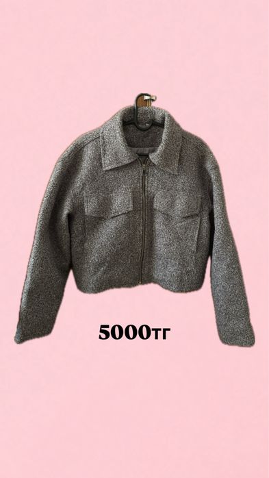 Продам Куртки,безрукавки