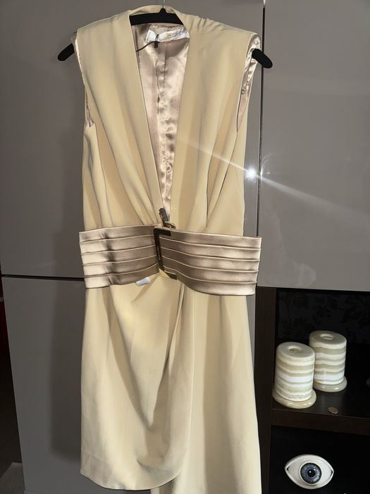 Рокля Elisabetta Franchi