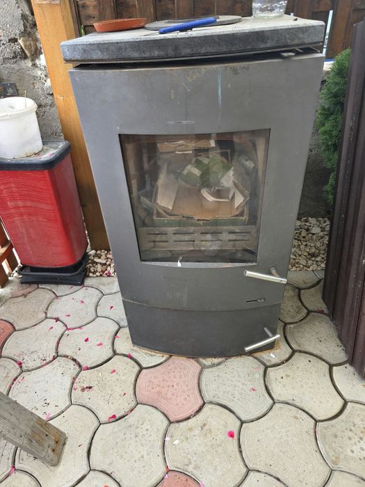 Șemineu stare buna