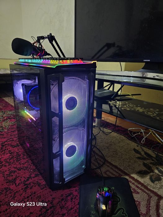 Компьютер сотилади кучли мощный фул комплект монтаж,игра тортади.