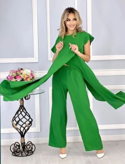 Продам костюм 46-48р