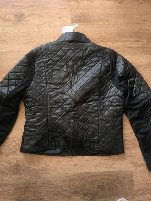 Дамско кожено яке